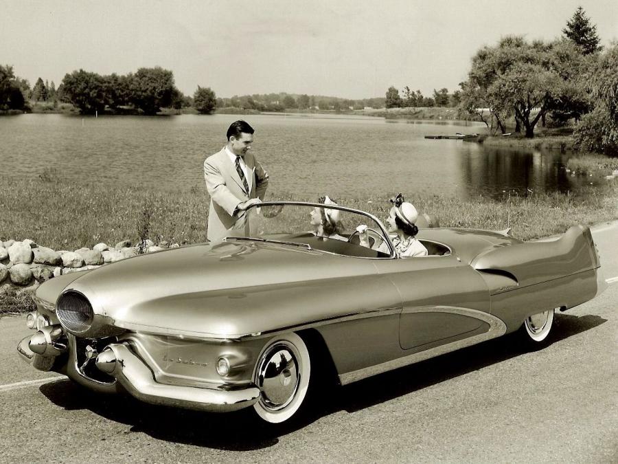  GM LeSabre Concept Car 1951 года  (фото 24 из 29)